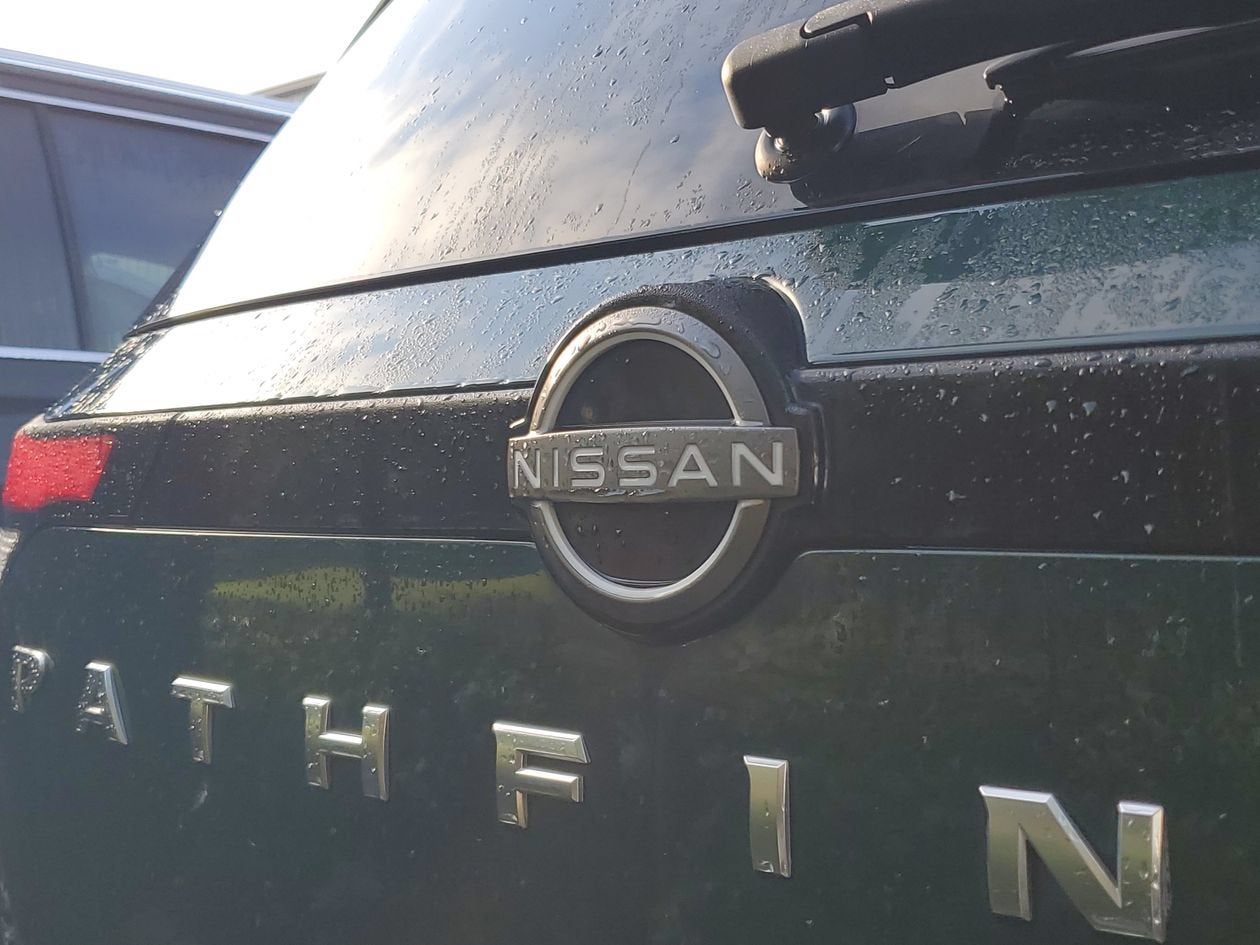 2022 Nissan Pathfinder Platinum 4WD