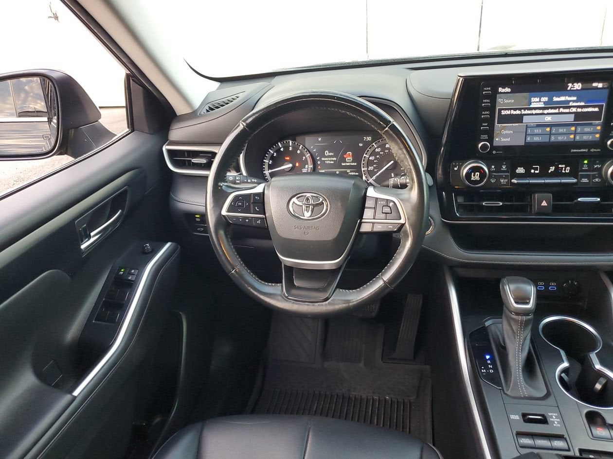 2022 Toyota Highlander XLE