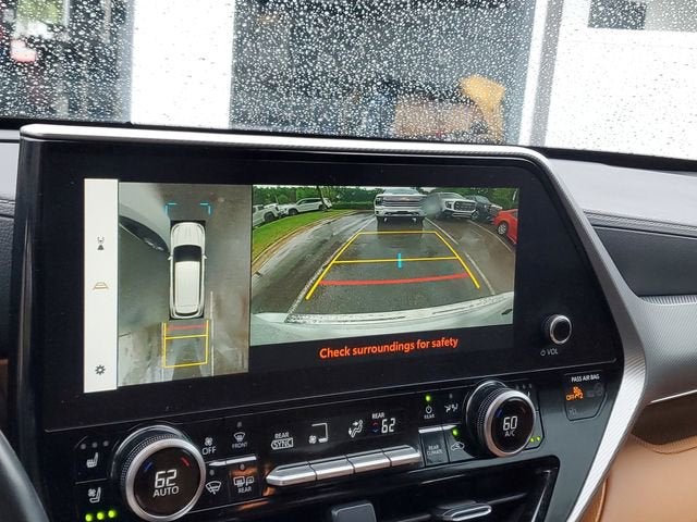 2023 Toyota Highlander Platinum