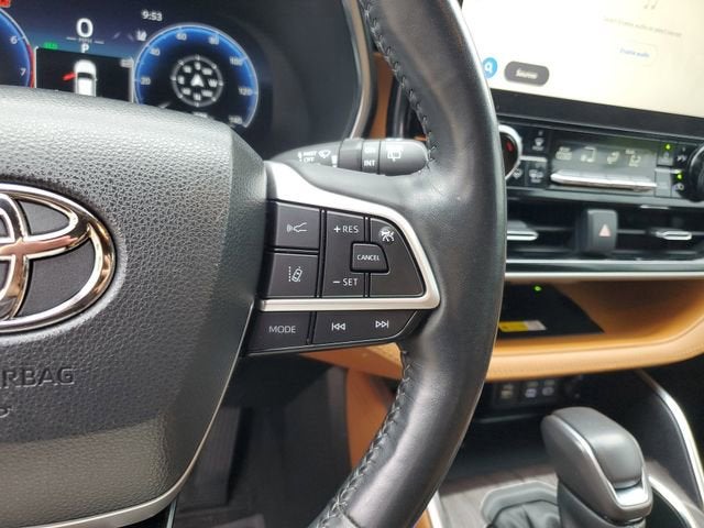 2023 Toyota Highlander Platinum