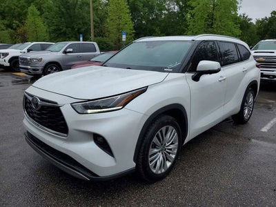 2023 Toyota Highlander Platinum