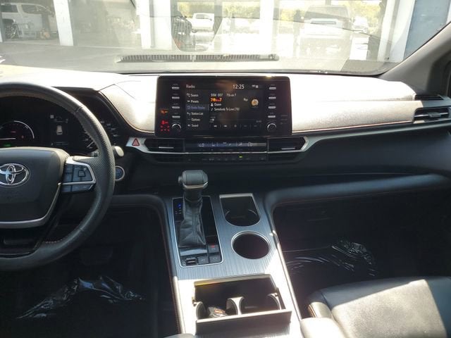 2022 Toyota Sienna XSE