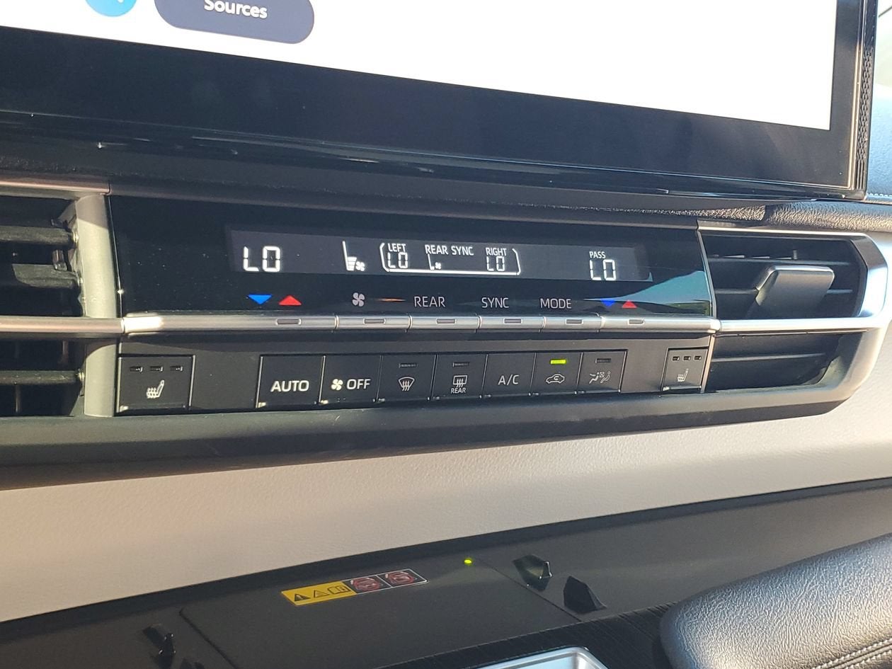 2025 Toyota Sienna XSE