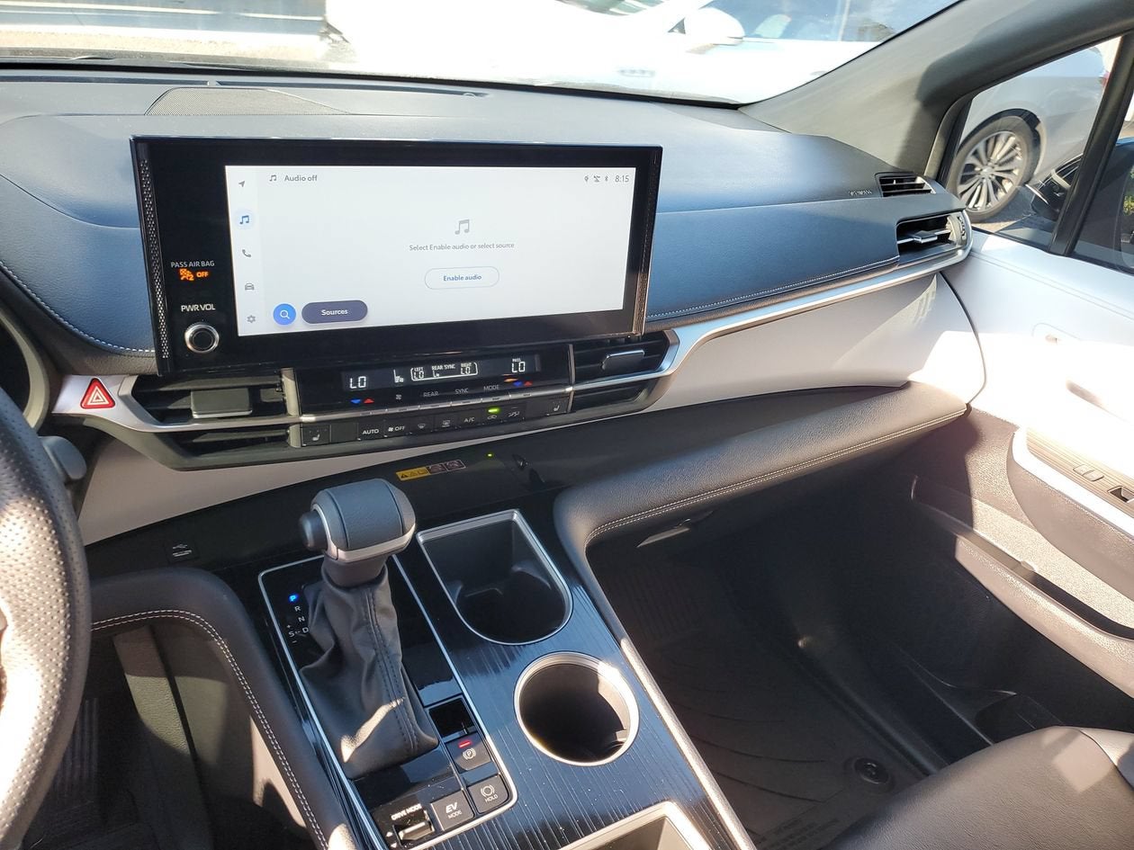 2025 Toyota Sienna XSE
