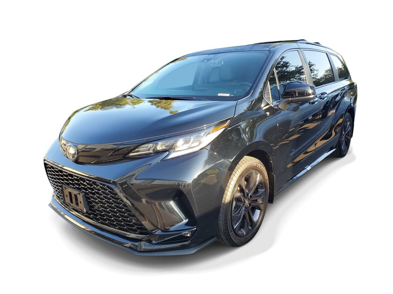 2025 Toyota Sienna XSE