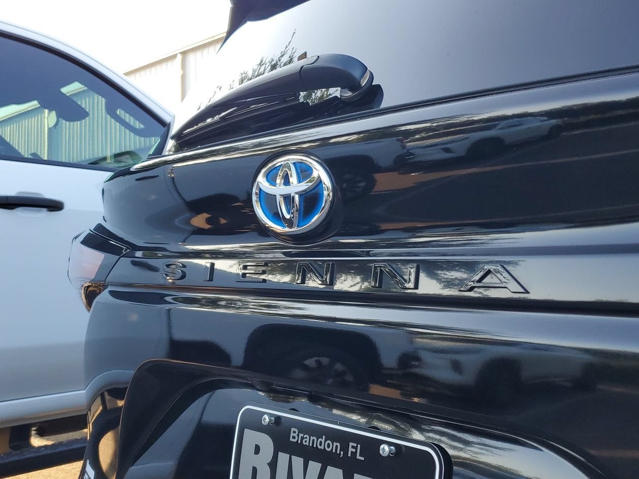 2025 Toyota Sienna XSE