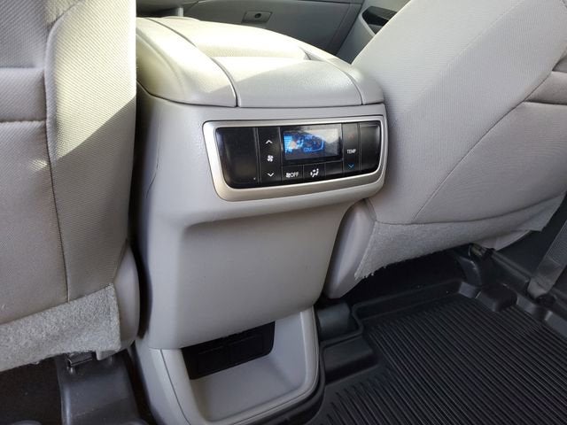 2018 Toyota Highlander LE