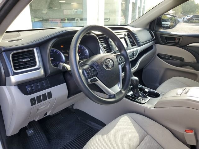 2018 Toyota Highlander LE