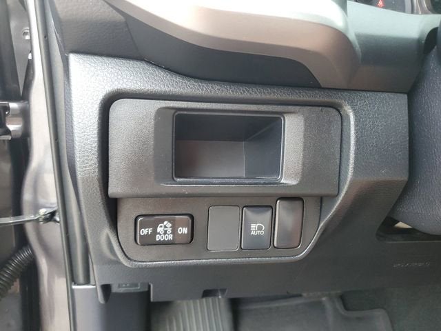 2018 Toyota Tacoma SR5 V6