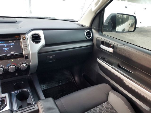 2019 Toyota Tundra SR5 5.7L V8