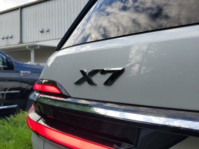 2025 BMW X7 xDrive40i