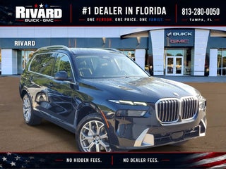 2025 BMW X7 xDrive40i