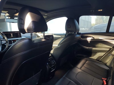 2022 BMW X4 xDrive30i