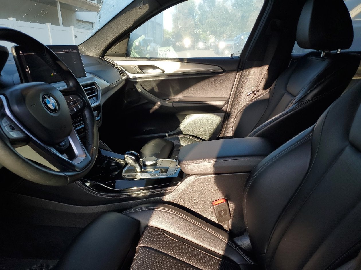 2022 BMW X4 xDrive30i