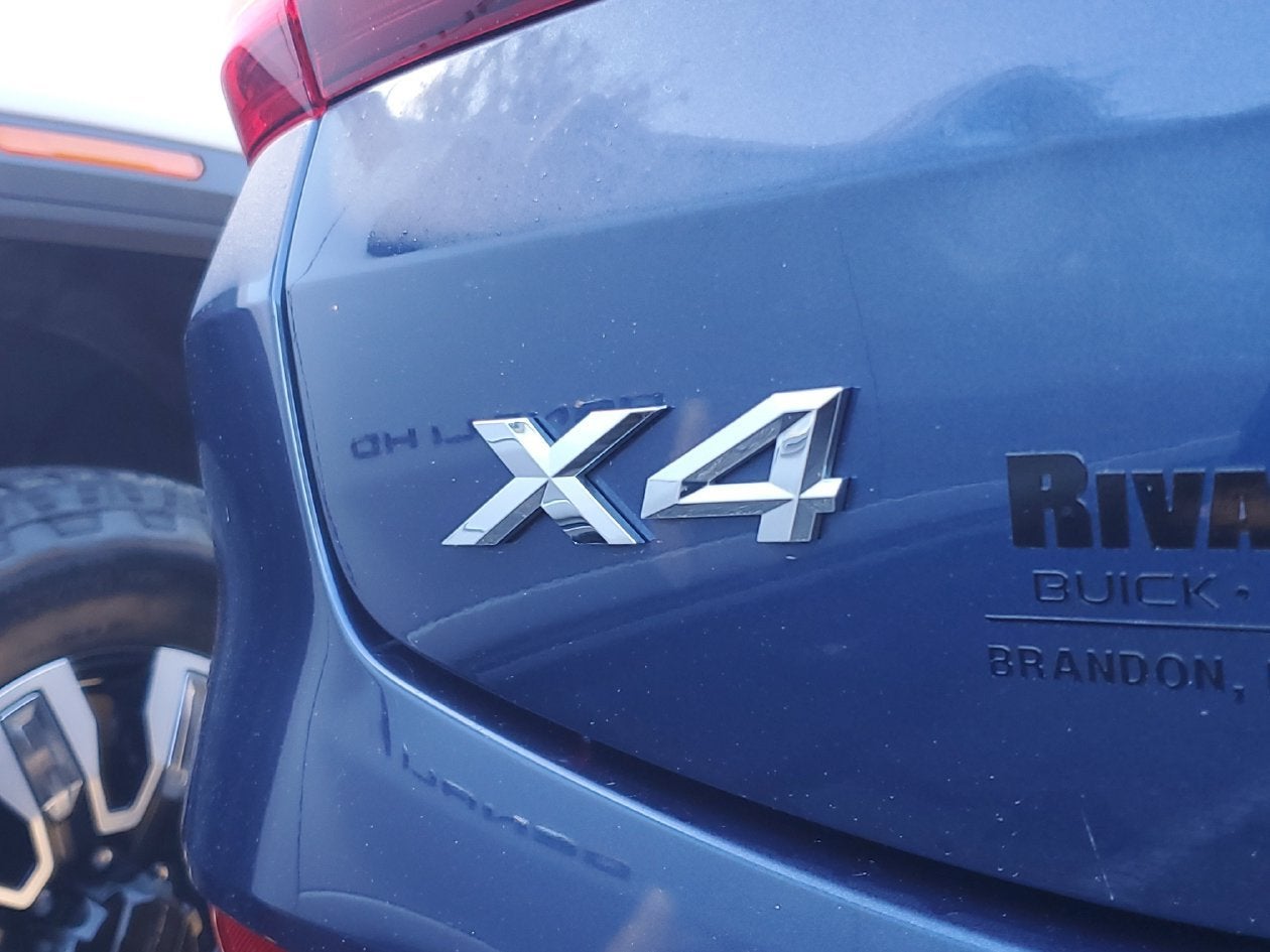 2022 BMW X4 xDrive30i