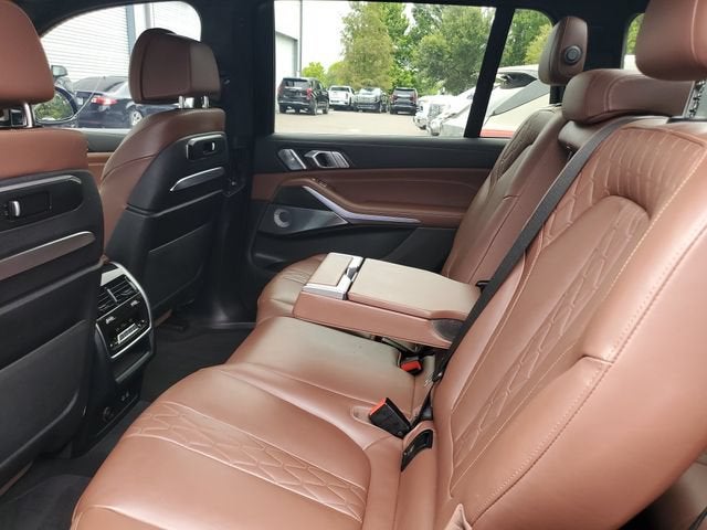 2024 BMW X7 M60i