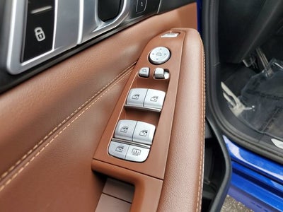 2024 BMW X7 M60i