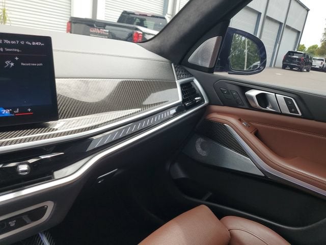 2024 BMW X7 M60i