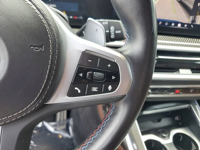 2024 BMW X7 M60i