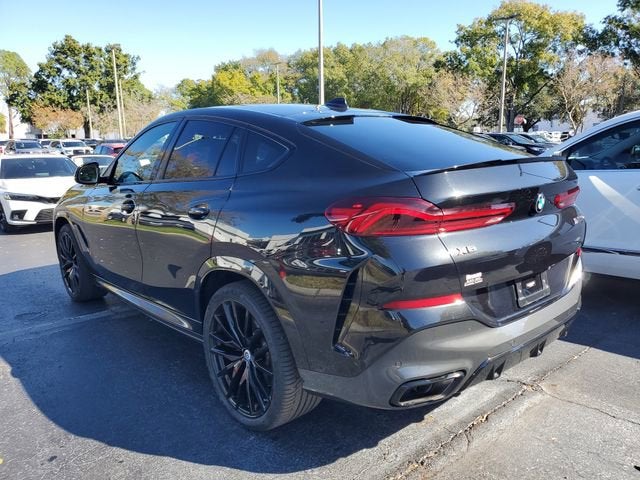 2023 BMW X6 M50i
