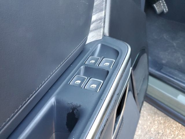 2022 RIVIAN R1S Launch Edition