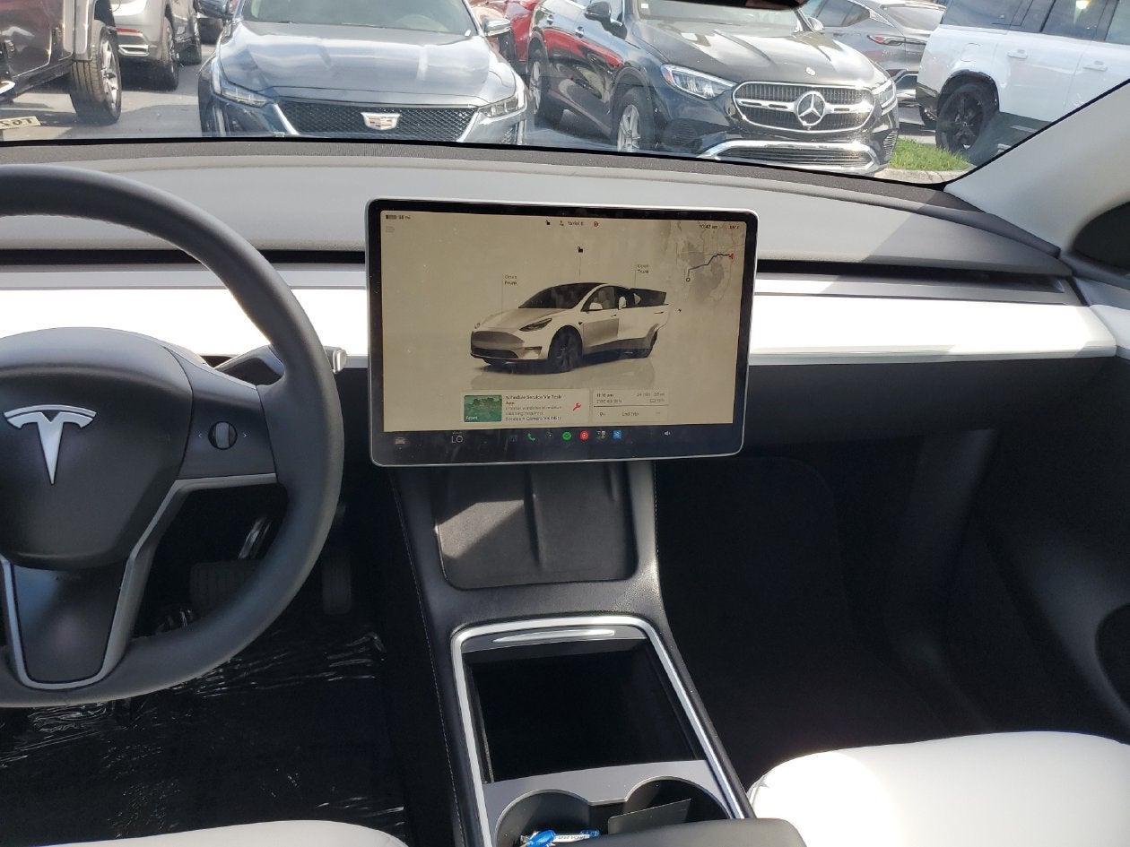 2025 Tesla Model Y Long Range
