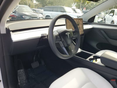 2025 Tesla Model Y Long Range