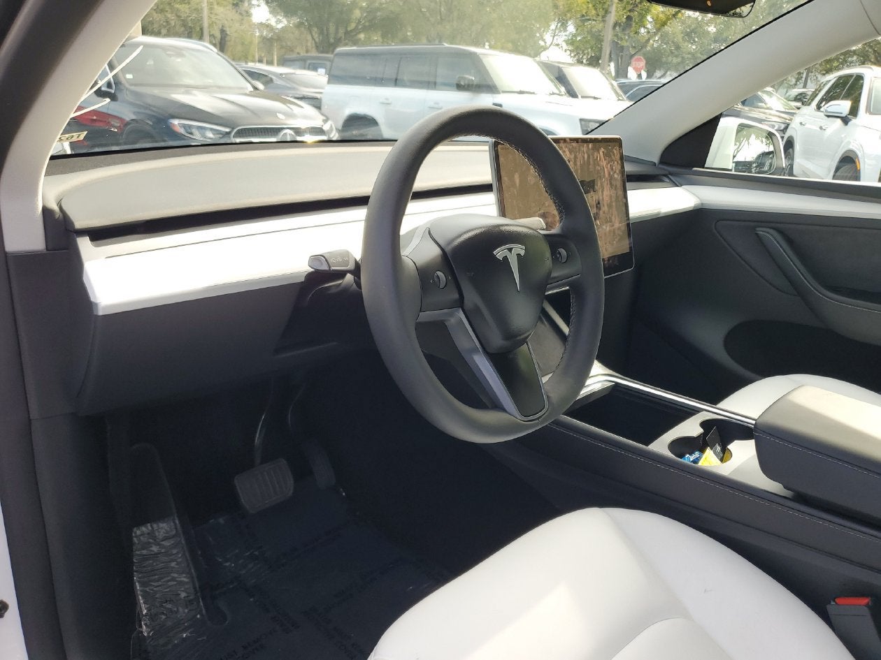 2025 Tesla Model Y Long Range