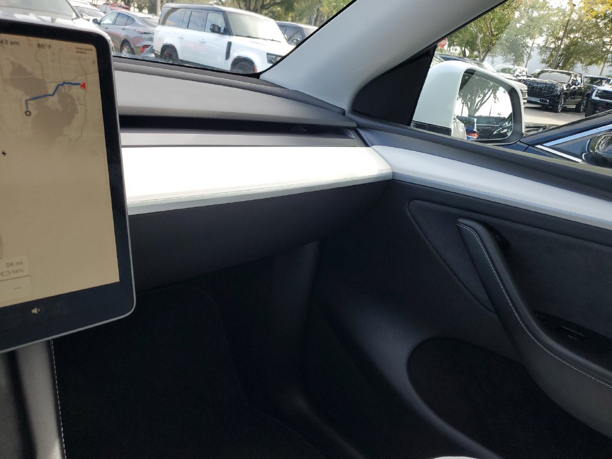 2025 Tesla Model Y Long Range