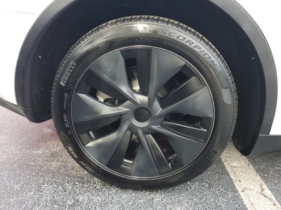 2025 Tesla Model Y Long Range