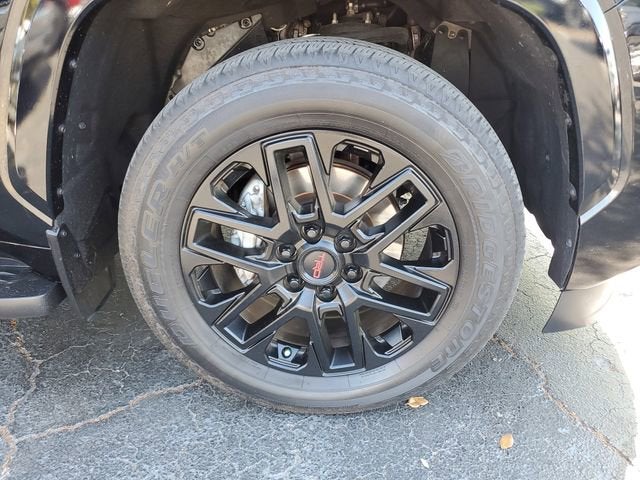 2024 Toyota Sequoia SR5