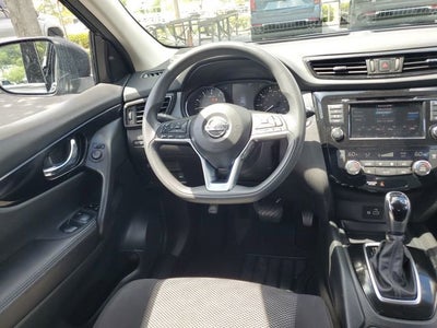 2019 Nissan Rogue Sport SV