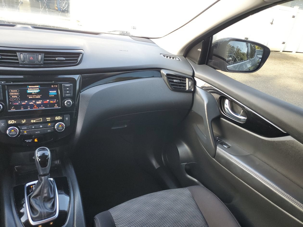 2020 Nissan Rogue Sport SV