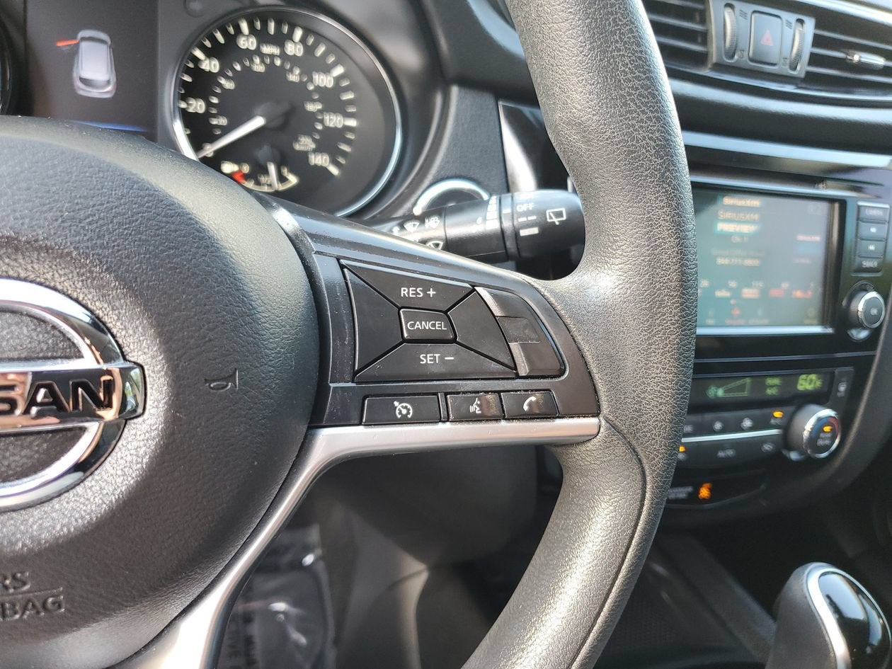 2020 Nissan Rogue Sport SV