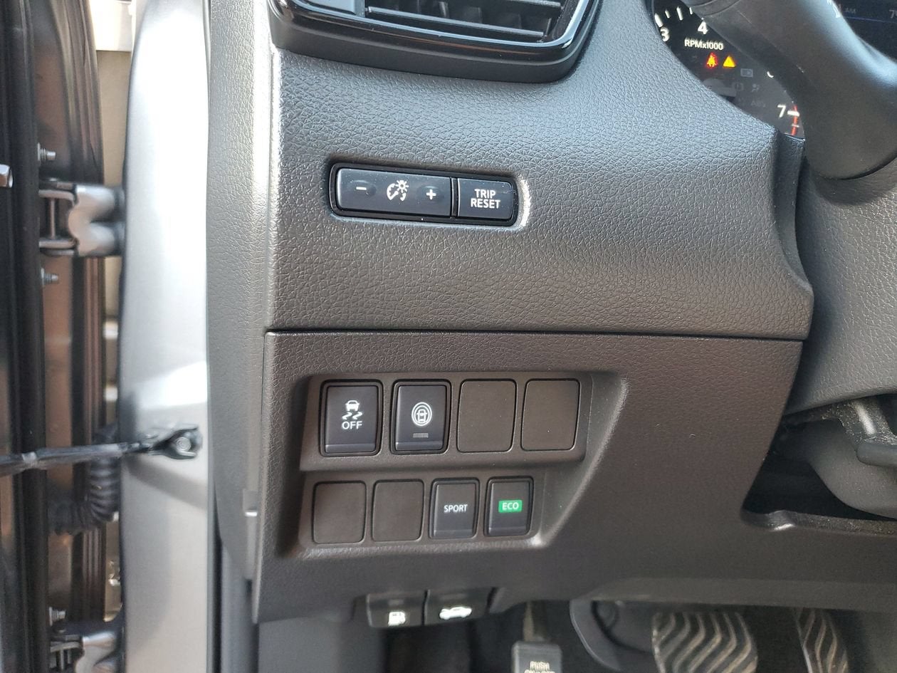 2020 Nissan Rogue Sport SV