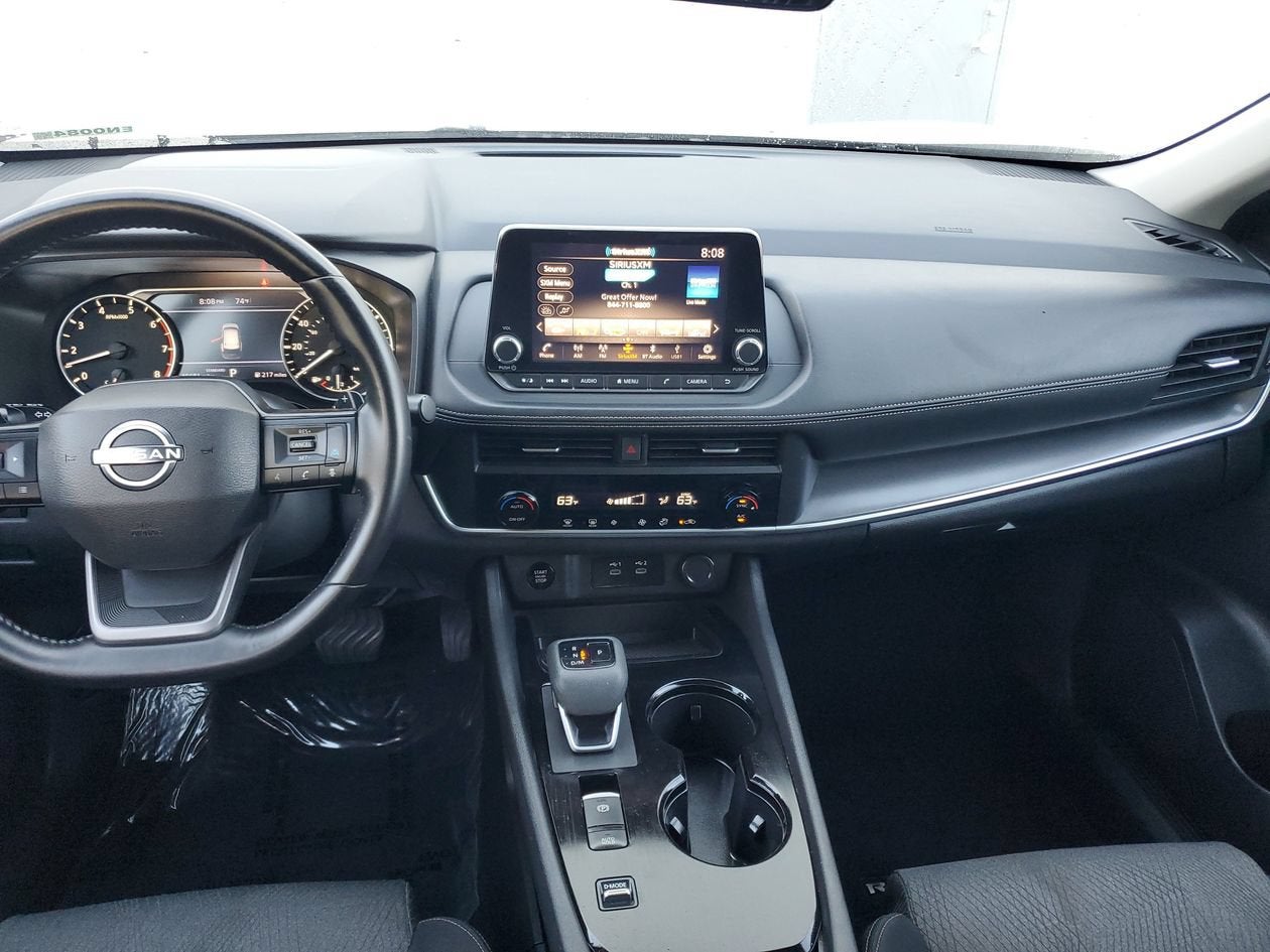2025 Nissan Rogue SV