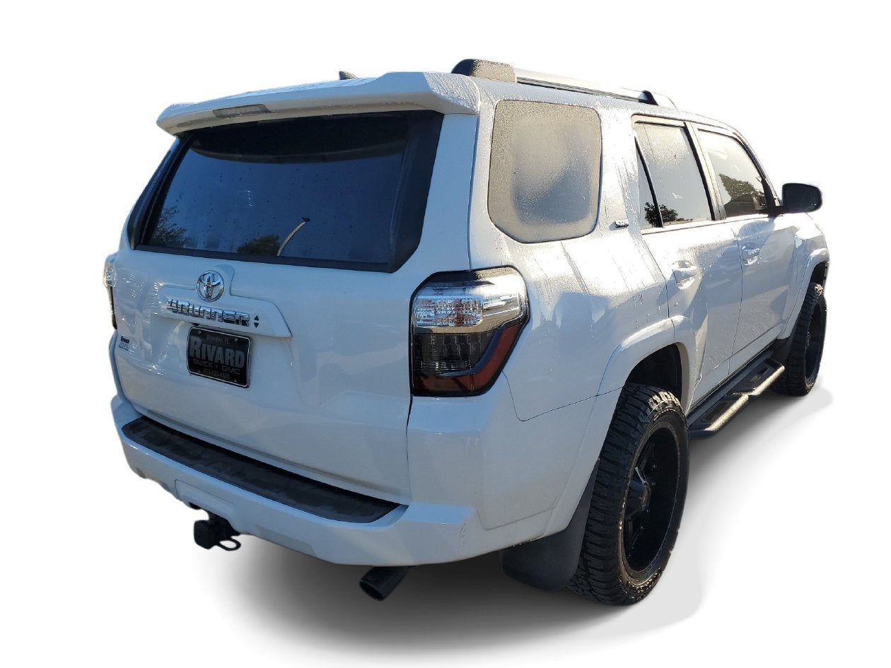 2020 Toyota 4Runner SR5