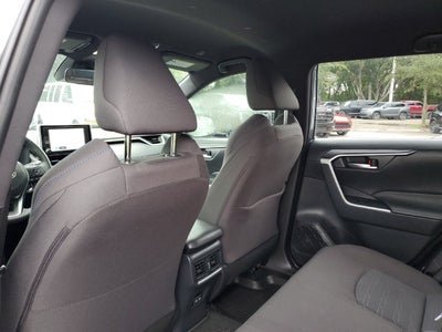 2025 Toyota RAV4 Hybrid SE
