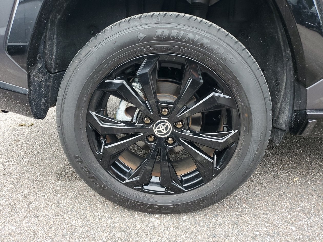 2025 Toyota RAV4 Hybrid SE