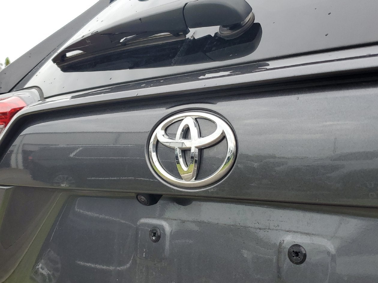 2025 Toyota RAV4 Hybrid SE