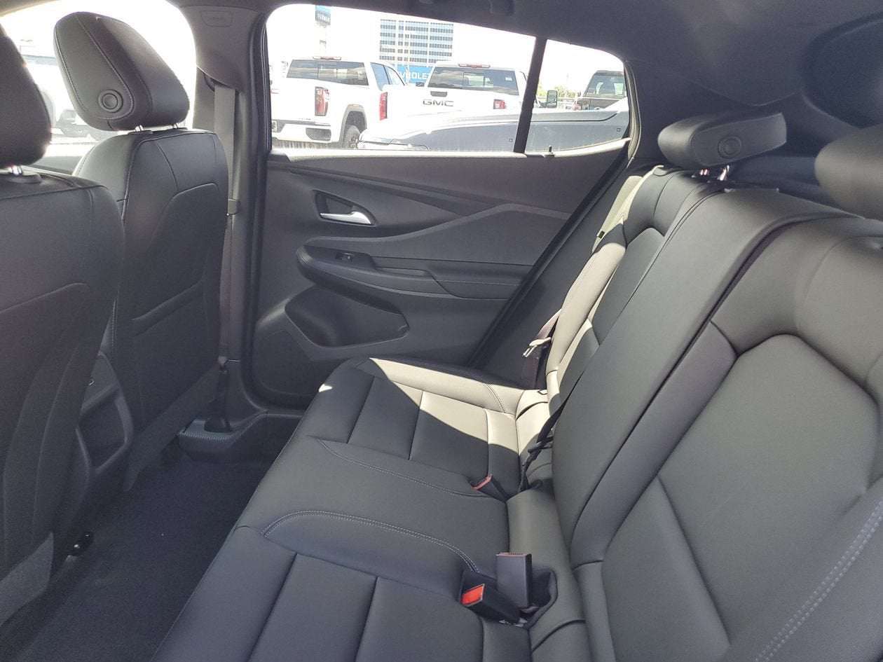 2026 Buick Envista Sport Touring - Photo 10