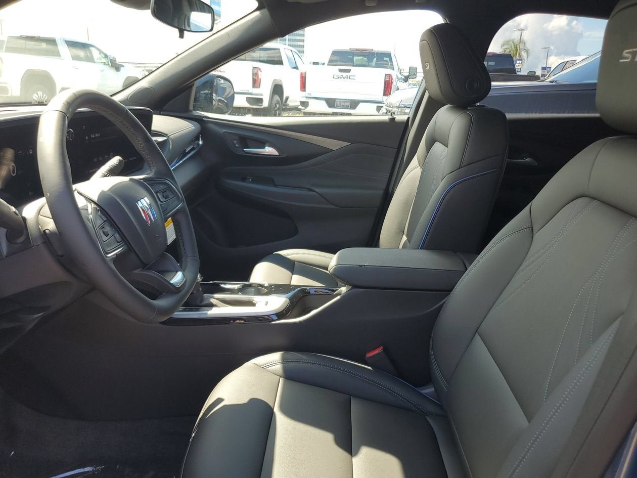 2026 Buick Envista Sport Touring - Photo 18
