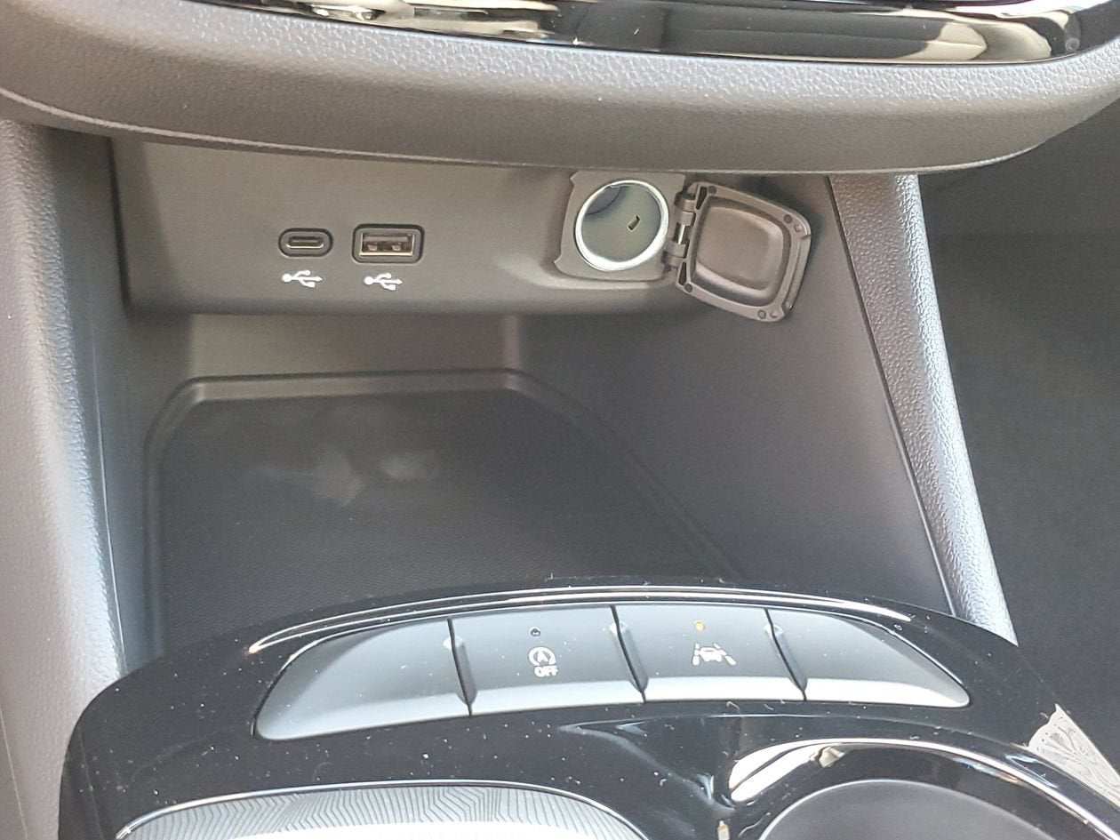 2026 Buick Envista Sport Touring - Photo 23