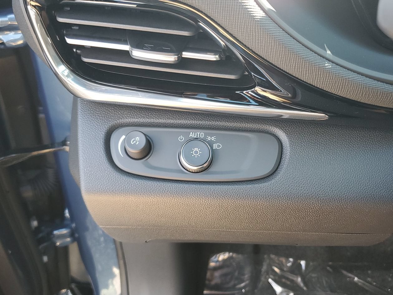 2026 Buick Envista Sport Touring - Photo 29