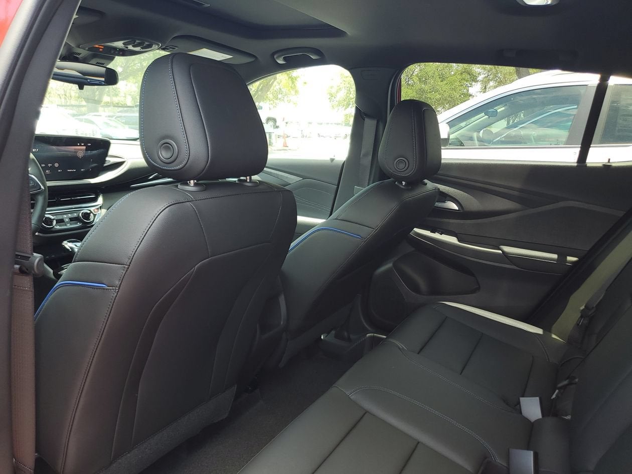 2026 Buick Envista Sport Touring - Photo 9