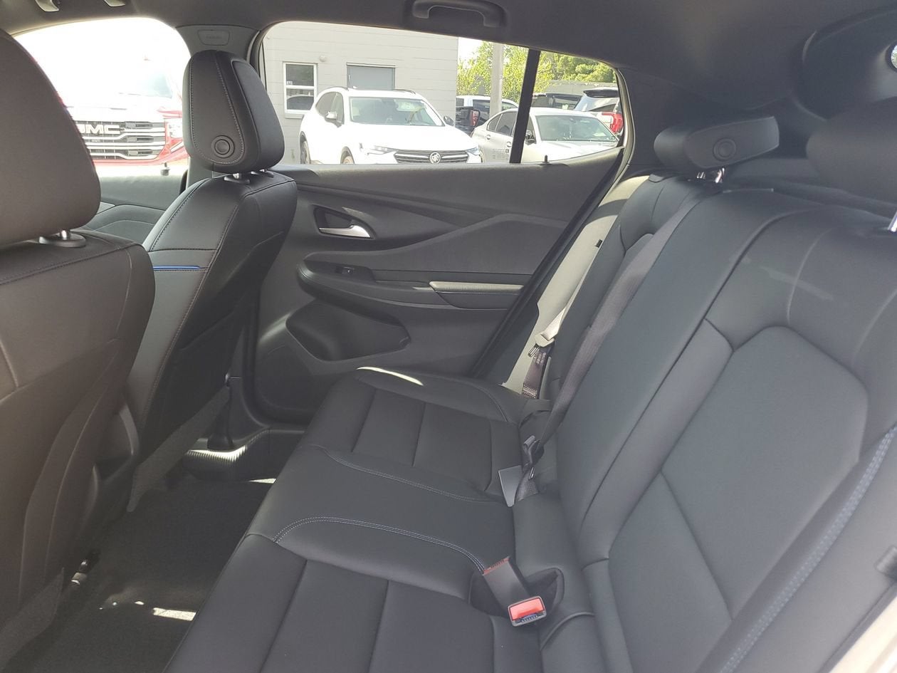 2026 Buick Envista Sport Touring - Photo 10