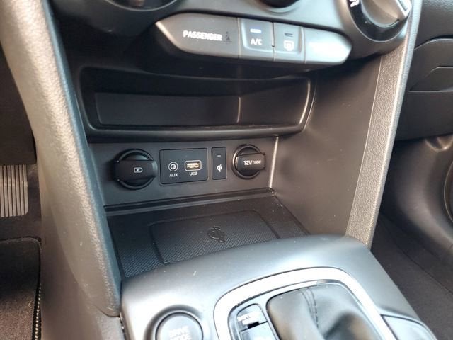 2020 Hyundai Kona SEL Plus