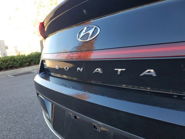 2023 Hyundai Sonata Hybrid Blue