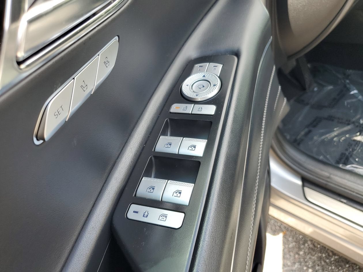 2025 Genesis GV80 2.5T Standard