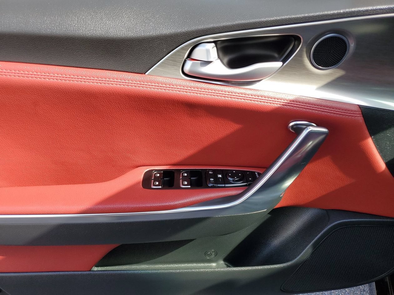 2022 Kia Stinger GT1